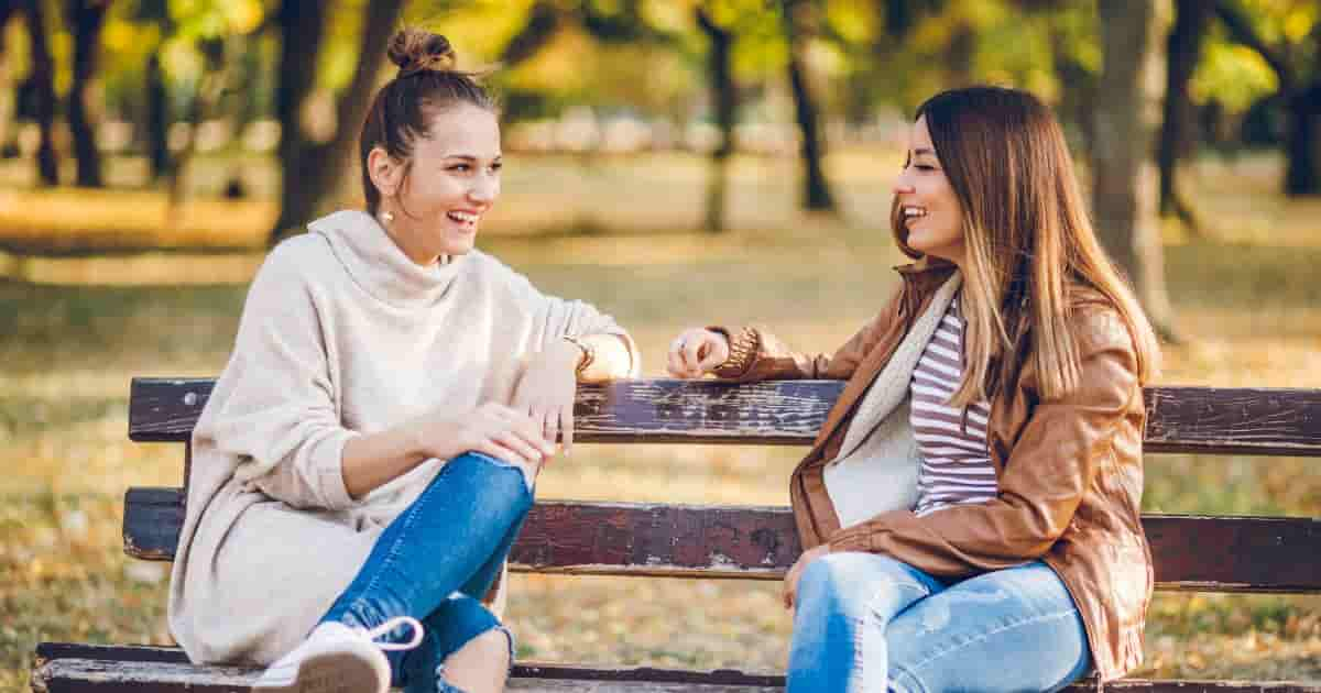 women_talking_in_park